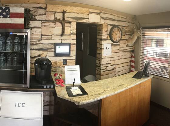 The King's Inn is a family friendly hotel in Sidney, Nebraska (NE)