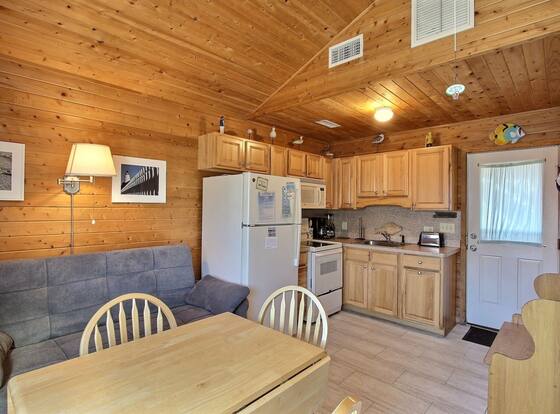 NC 12 56821-10 Condo is a family friendly hotel in Hatteras, North Carolina (NC)