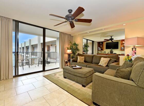 Valley Isle #1203 2 Bedroom Condo by RedAwning is a family friendly hotel in Lahaina, Hawaii (HI)