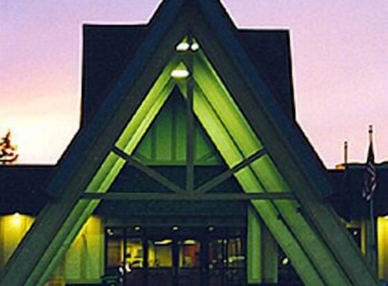 Travelodge by Wyndham Gaylord is a family friendly hotel in Gaylord, Michigan (MI)