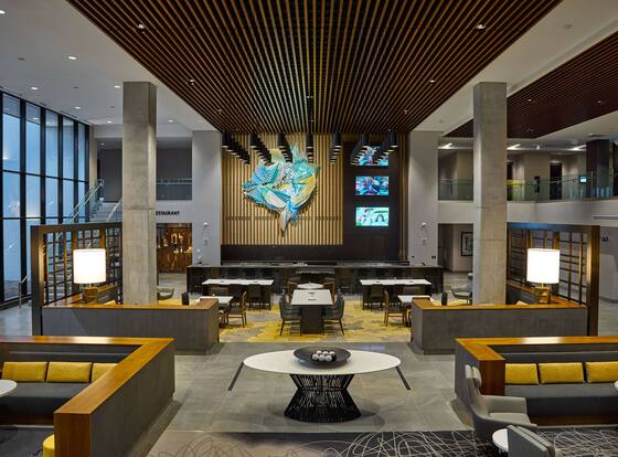 Hilton Des Moines Downtown is a family friendly hotel in Des Moines, Iowa (IA)
