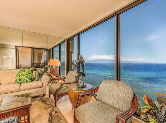 Mahana Resort #1017 1 Bedroom Condo by RedAwning is a family friendly hotel in Lahaina, Hawaii (HI)
