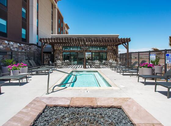 Hampton Inn & Suites St. George, UT is a family friendly hotel in St. George, Utah (UT)