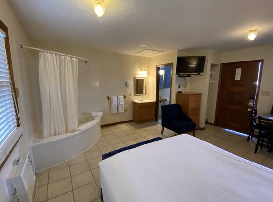 The North Star Inn is a family friendly hotel in Corinth, Kentucky (KY)