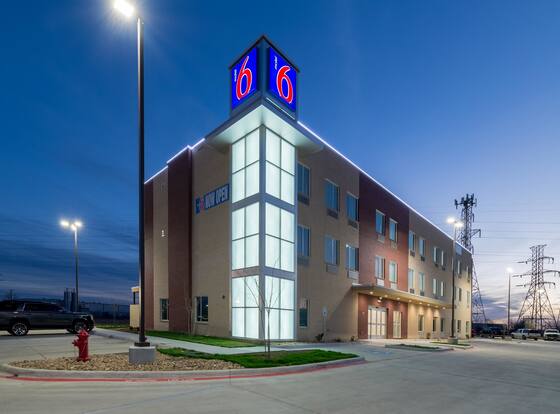 Motel 6 Fort Worth, TX - North - Saginaw is a family friendly hotel in Fort Worth, Texas (TX)