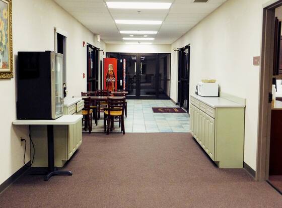 Americas Best Value Inn Fredonia is a family friendly hotel in Fredonia, Kansas (KS)