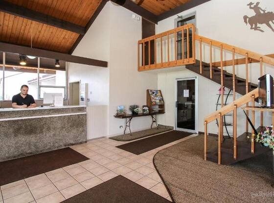 Sundowner Station is a family friendly hotel in Riverton, Wyoming (WY)