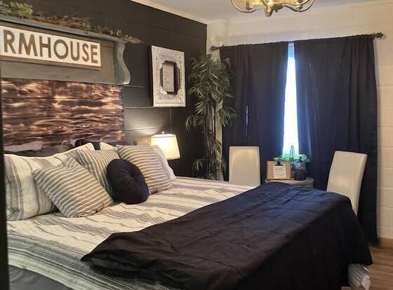Dighton Inn is a family friendly hotel in Dighton, Kansas (KS)
