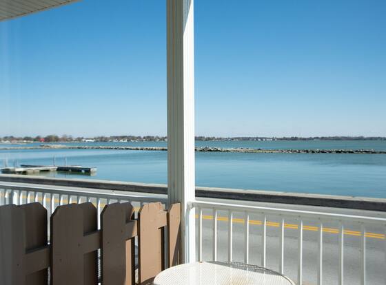 West Bank Inn is a family friendly hotel in Celina, Ohio (OH)